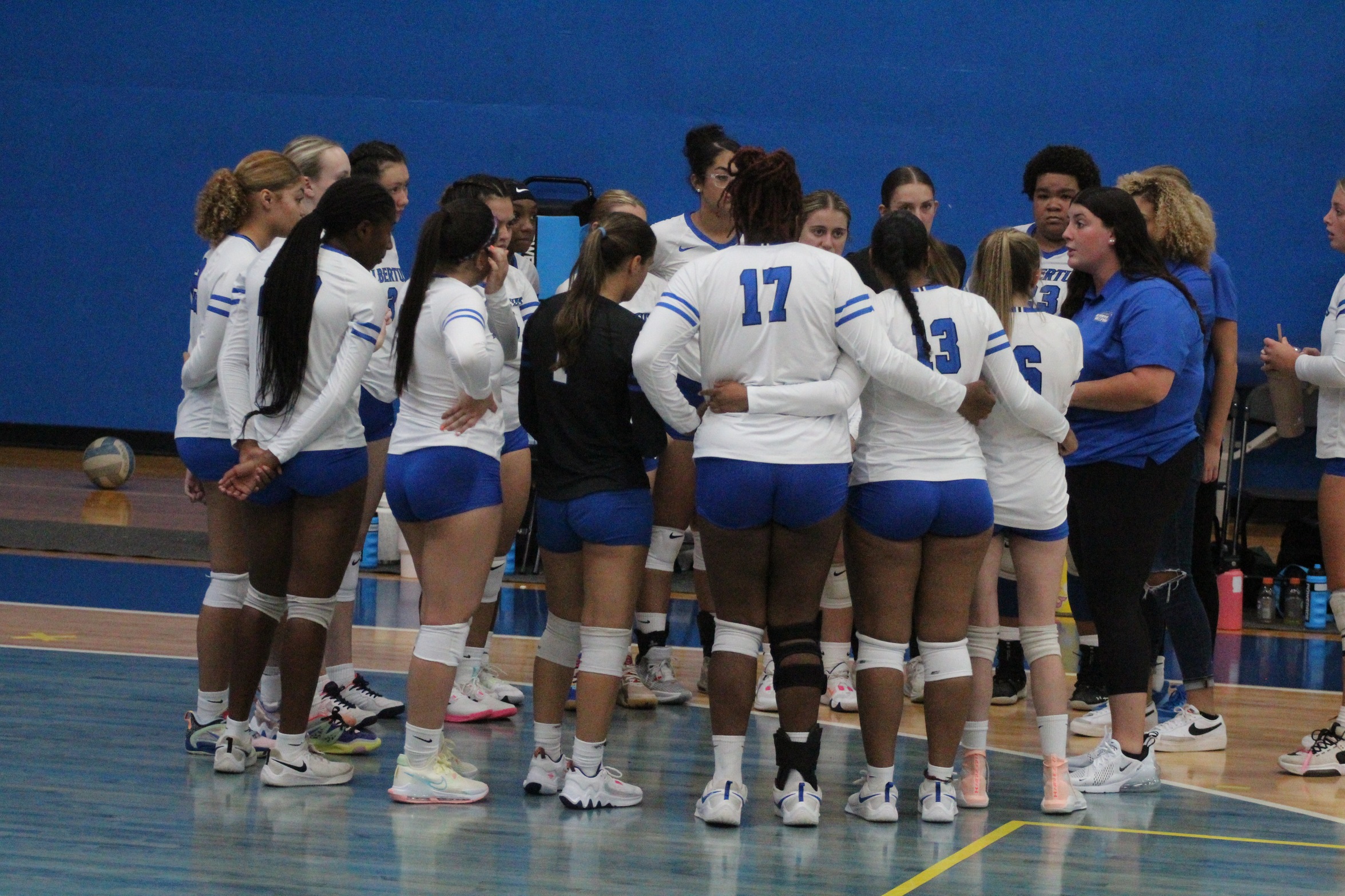 Volleyball Loses In Straight Sets To Bay Path