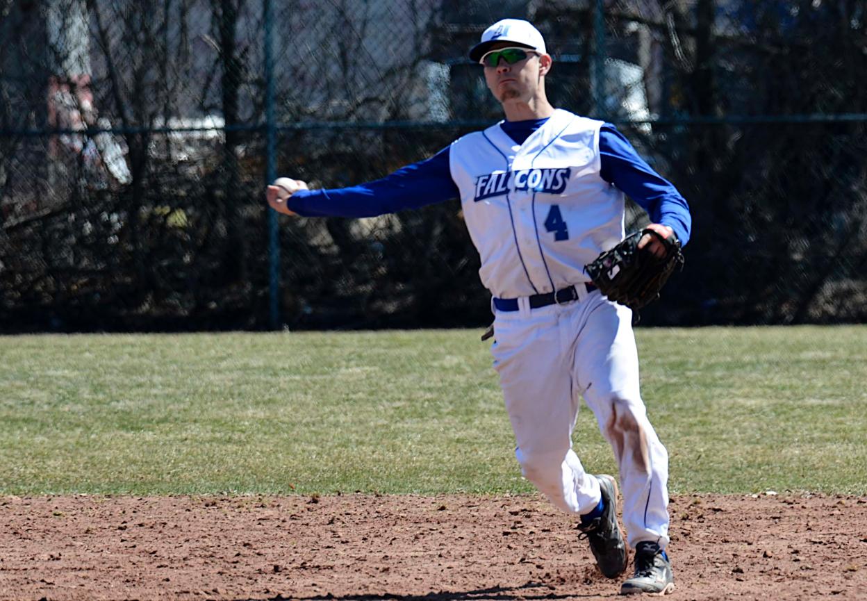 Baseball Holds Off Alfred State for Third Straight Win