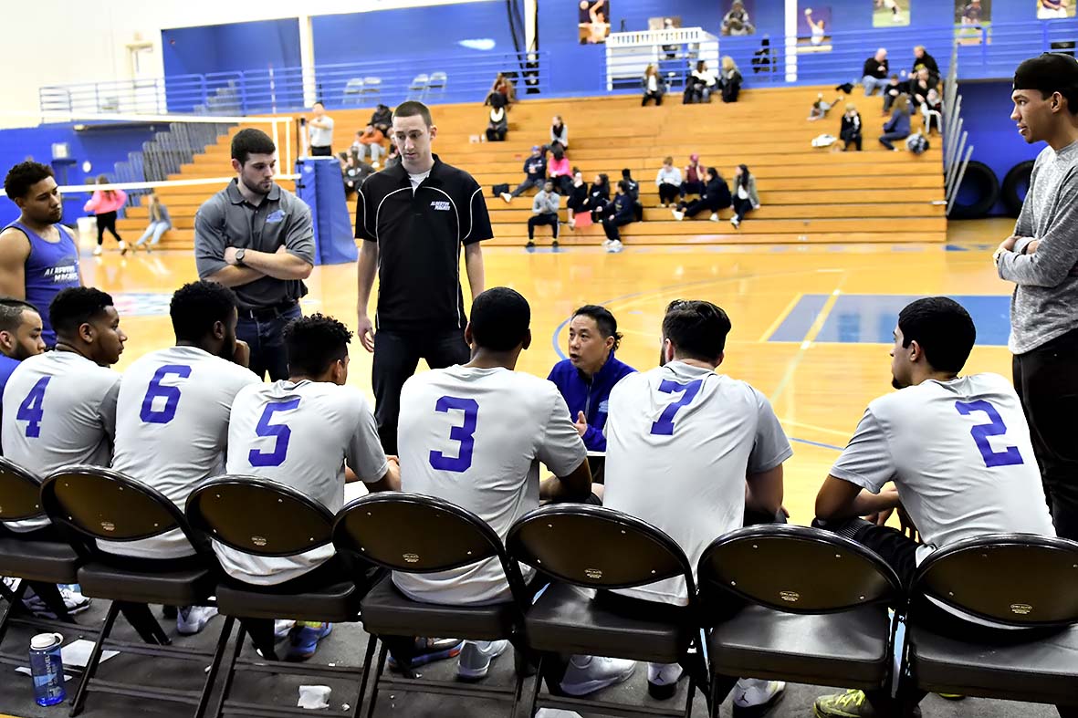 Men's Volleyball Defeats Medgar Evers in Non-Conference Battle