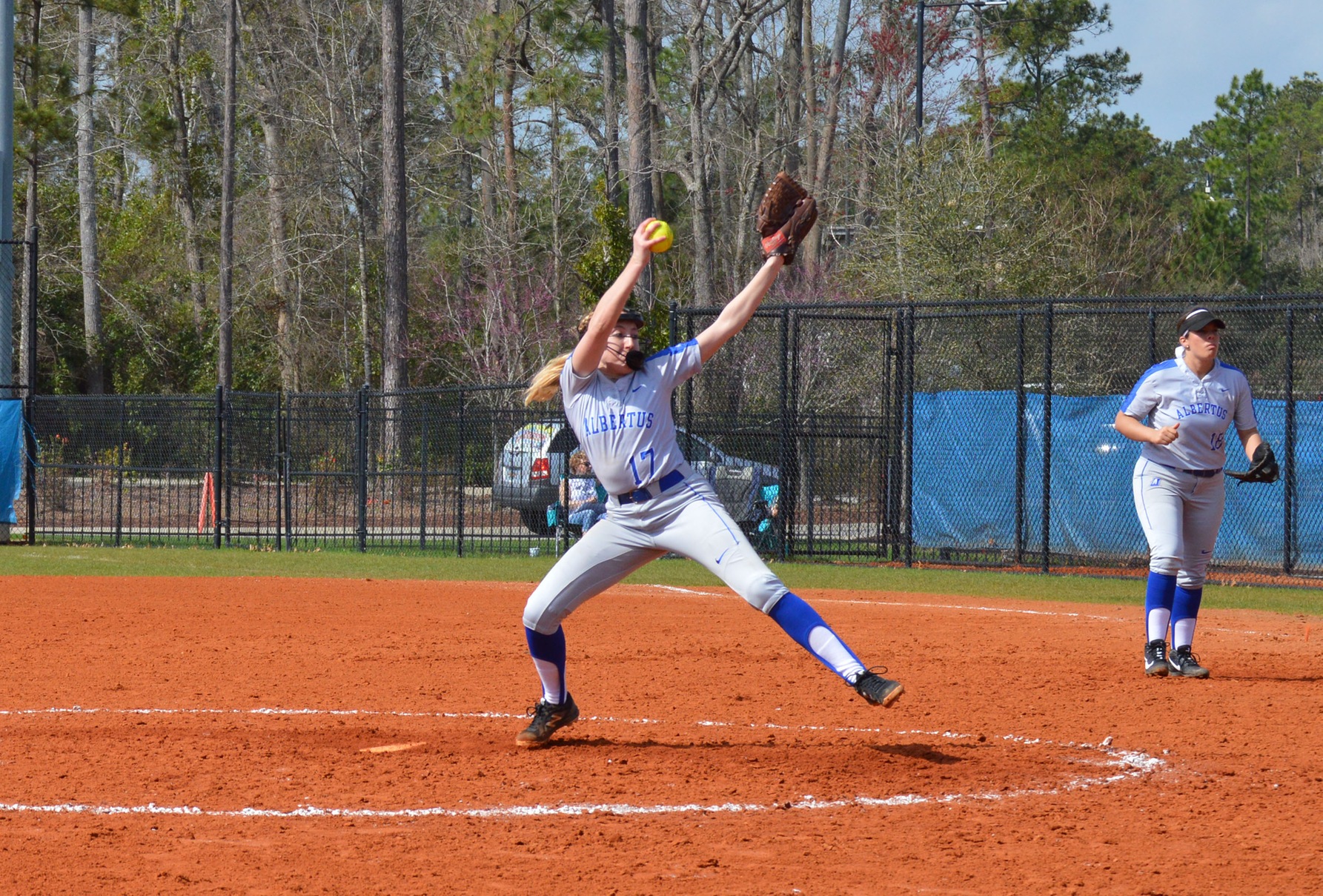 Softball Sweeps Bloodhounds in a Weekday Non-Conference Doubleheader