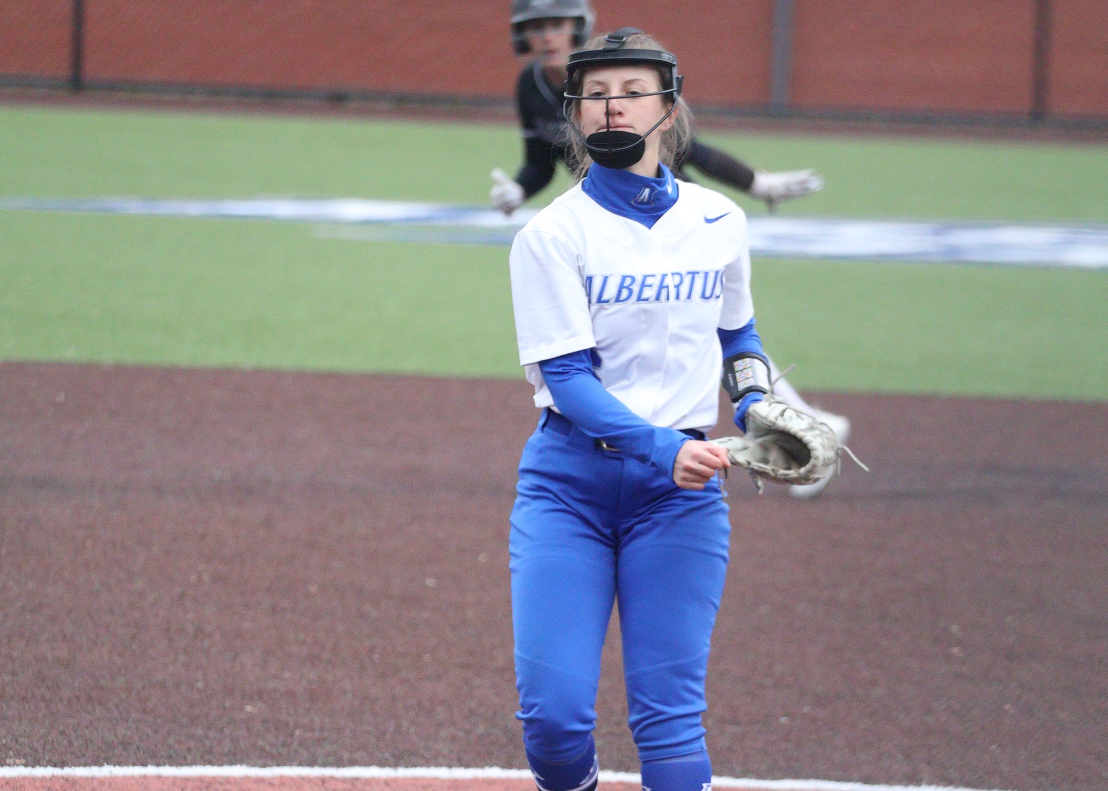 Softball On Wrong End Of Doubleheader Sweep To RIC