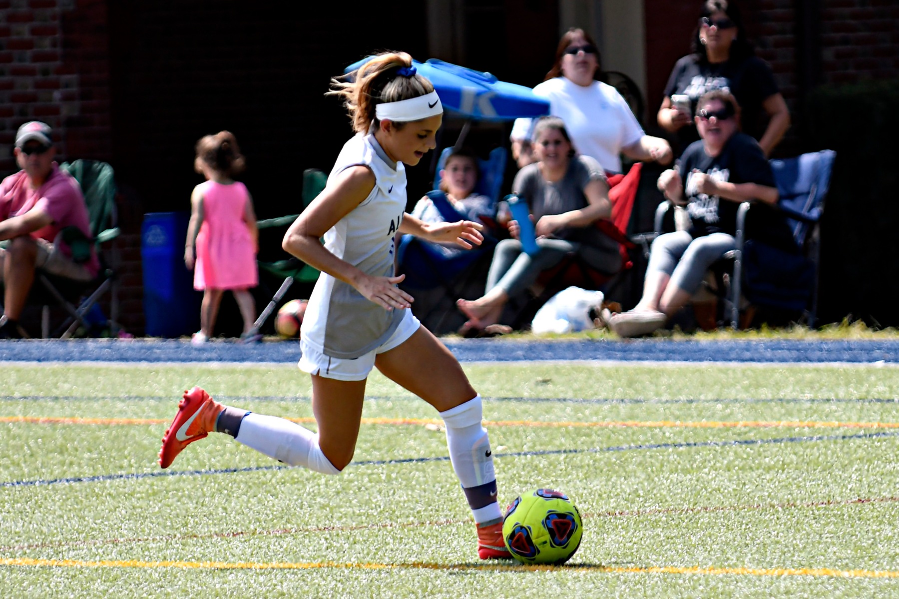 Women's Soccer Falls on the Road to Lasell, 7-1