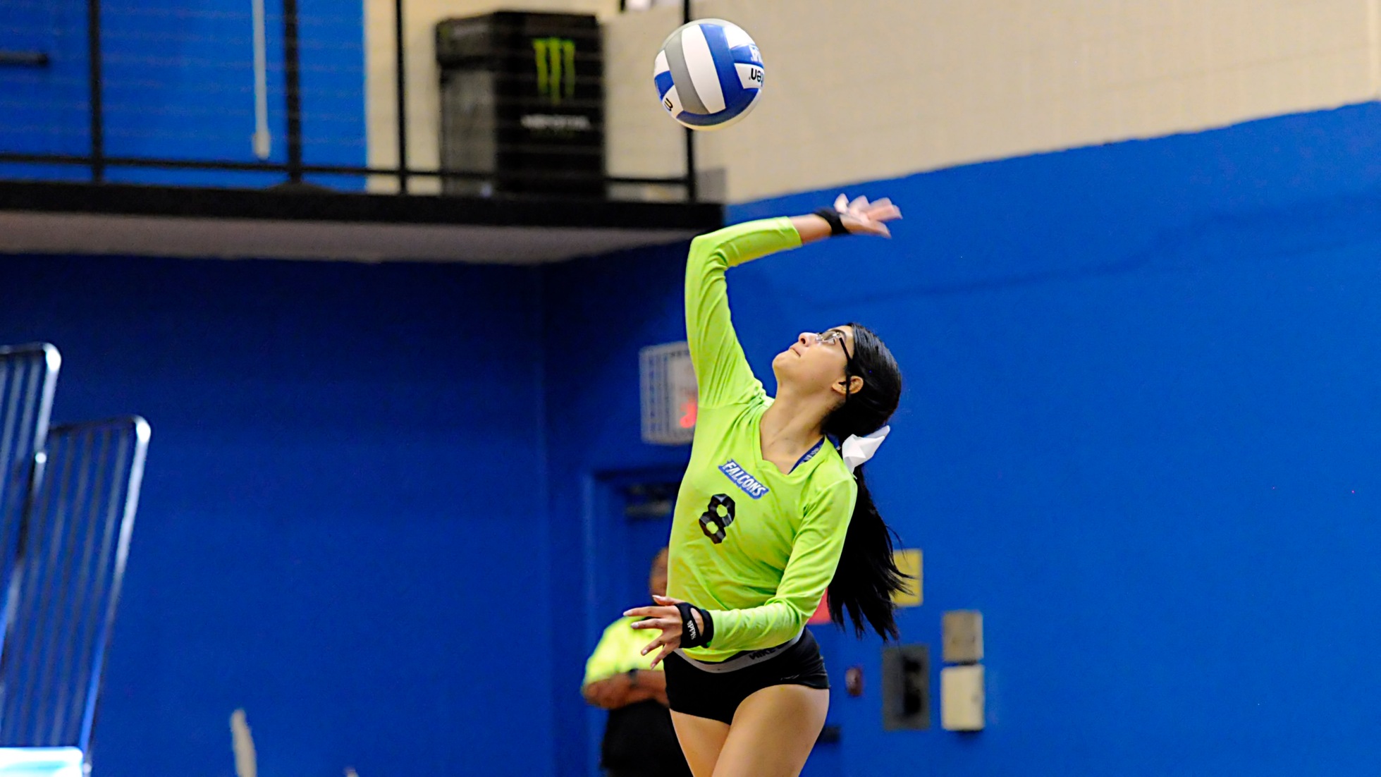 Women's Volleyball Defeated by Curry in Five Sets
